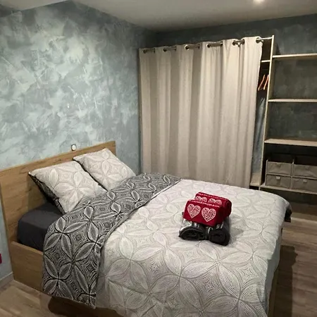 Le Petit Ardennais Apartment